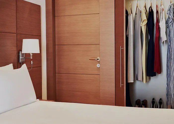 Bellevue On The Hotel Rhodes City