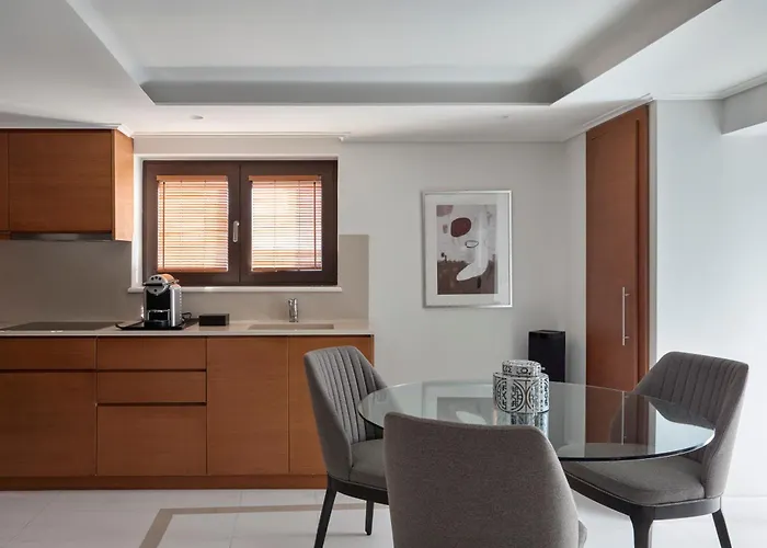 Bellevue On The Hotel