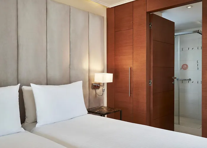 Bellevue On The Hotel Rhodes City