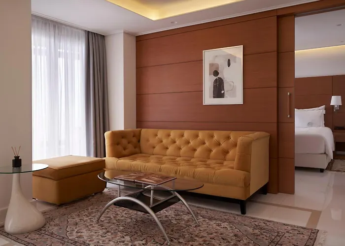 Hotel Bellevue On The 5*