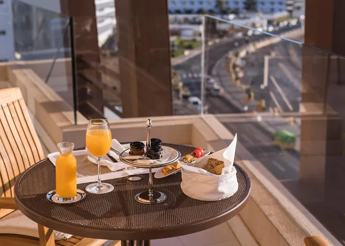 Hotel Bellevue On The Rhodes City