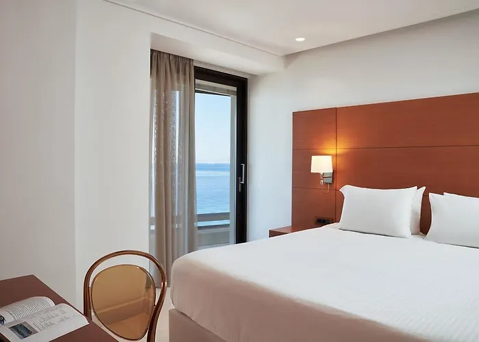 Bellevue On The Отель 5*