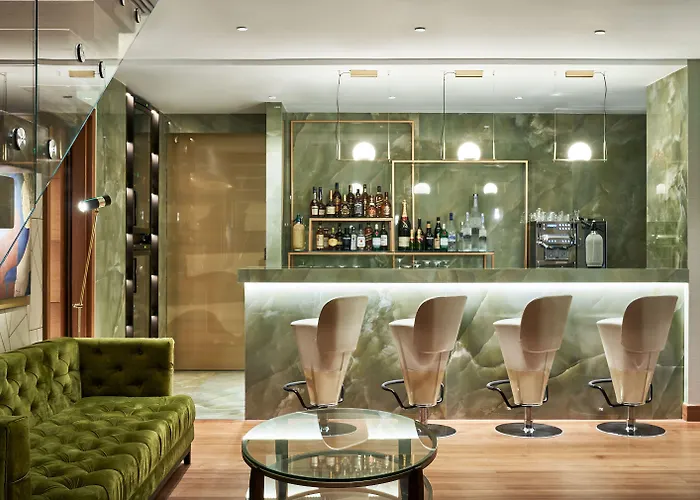 Bellevue On The Отель 5*