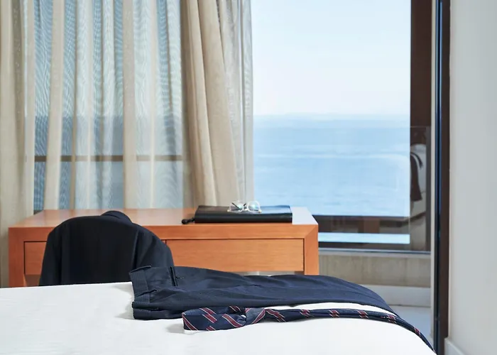 Bellevue On The Hotel Rhodes City